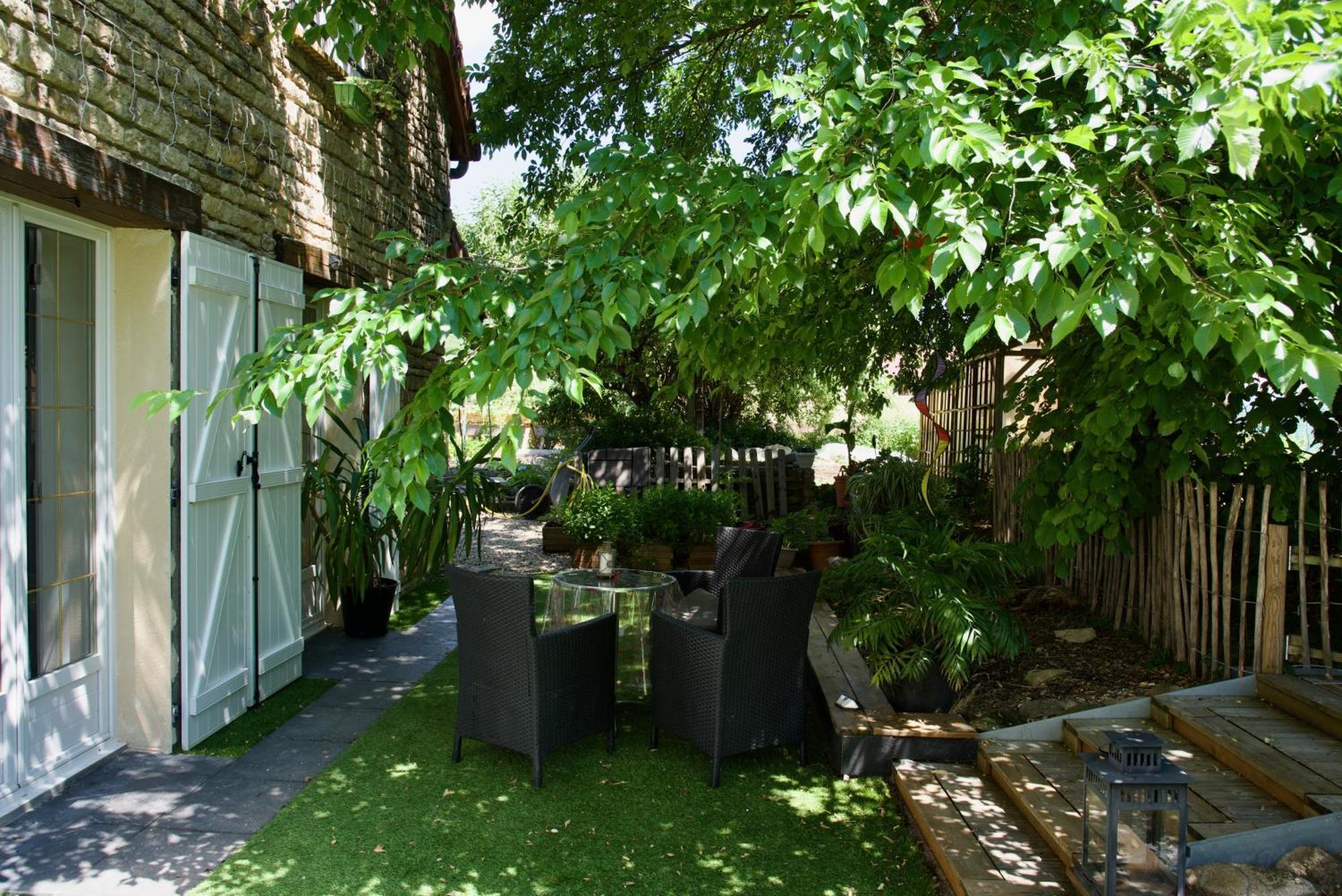 Les Nympheas 52 Bed and Breakfast Orges Buitenkant foto